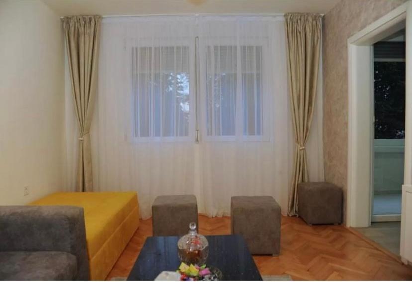 Apartman Oaza Niksic ภายนอก รูปภาพ